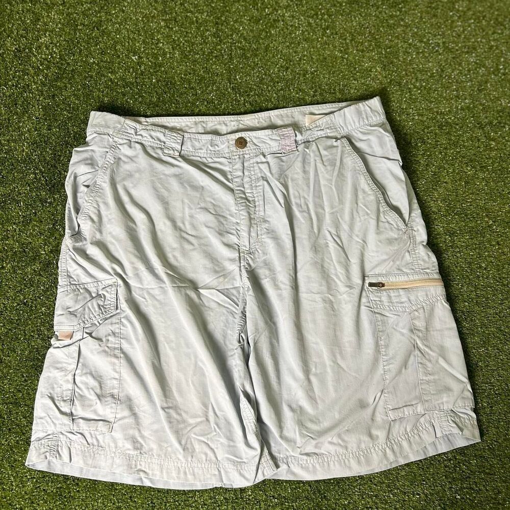 Columbia-sportswear Men's Blue and Grey Shorts